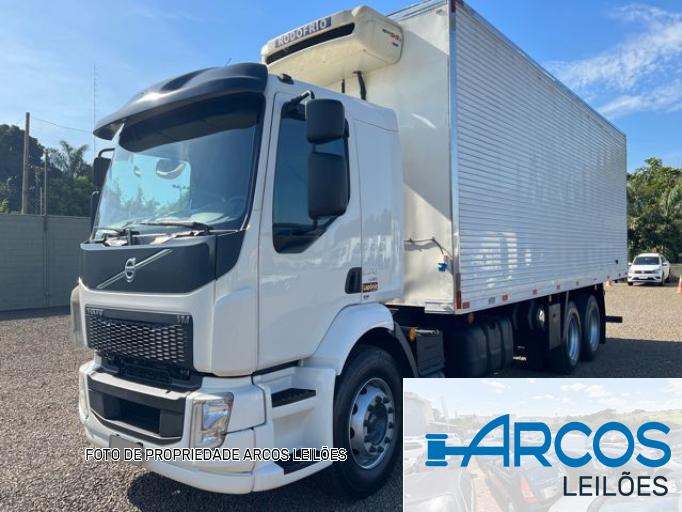 VOLVO VM-270 17/18