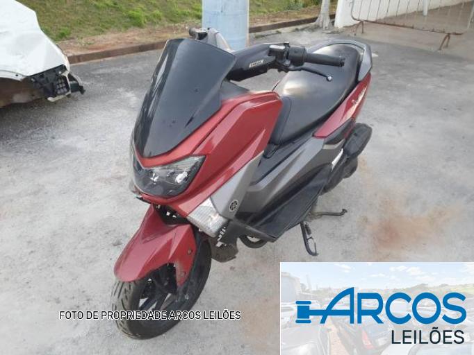 YAMAHA NMAX 19/19
