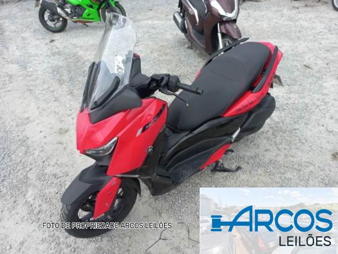 YAMAHA XMAX 23/23