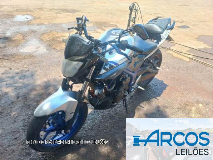 YAMAHA MT-03 16/17