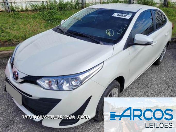 TOYOTA YARIS SEDAN 20/20