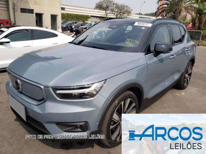 VOLVO XC40 21/22