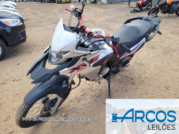 HONDA XRE 300 21/21
