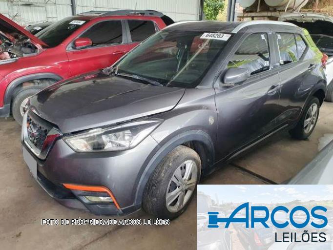 NISSAN KICKS 16/17