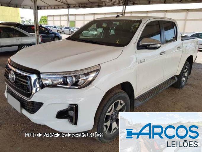 TOYOTA HILUX CD 20/20